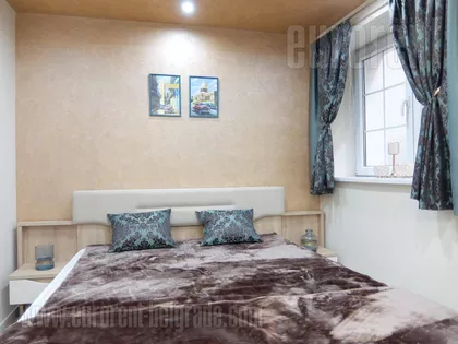 SABORNA CRKVA | 4zida.rs