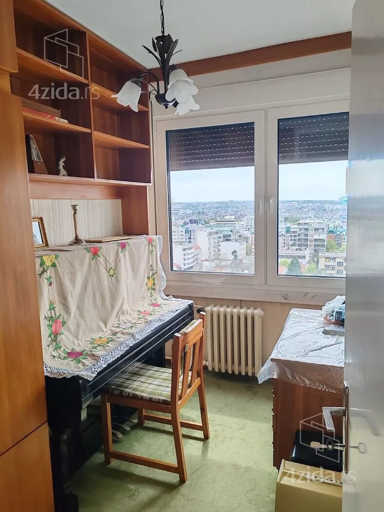 Troiposoban stan | 4zida