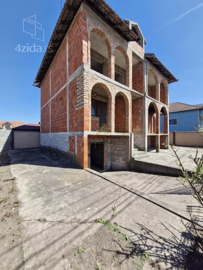 Kuća | 4zida
