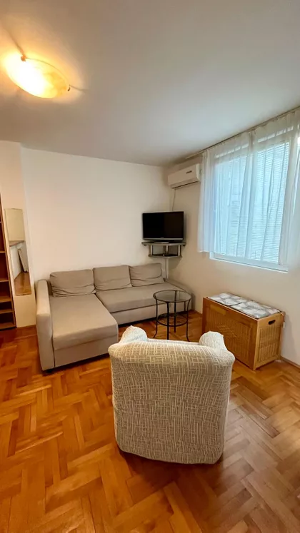 Hadžipopovac | 4zida.rs