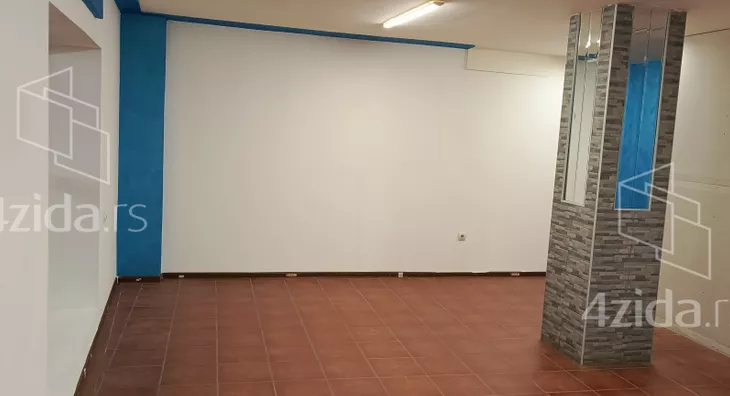 Lokal | 4zida