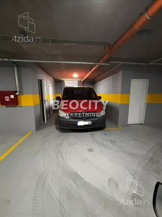 Garaža/Parking | 4zida