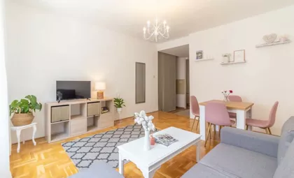 Lipov Lad | 4zida.rs