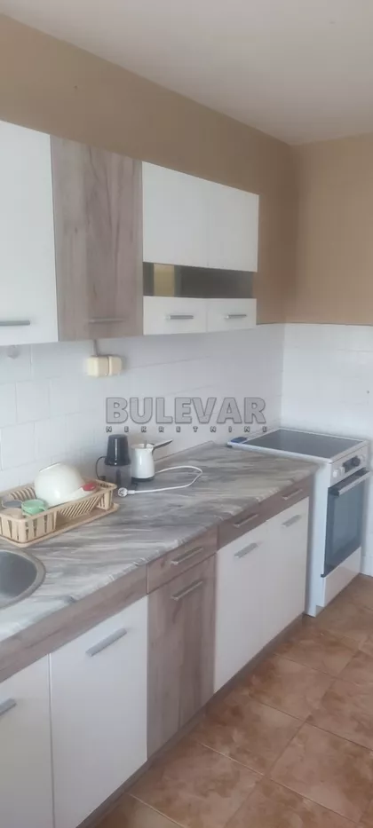 Trg kralja Aleksandra Ujedinitelja | 4zida.rs