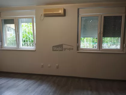 Žarka Zrenjanina | 4zida.rs