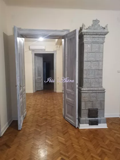 Francuska | 4zida.rs