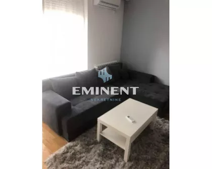 Gospodara Vučića | 4zida.rs