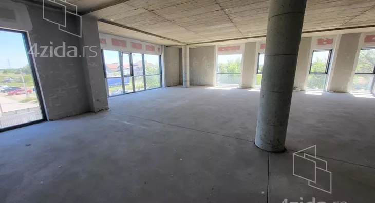 Poslovni prostor | 4zida