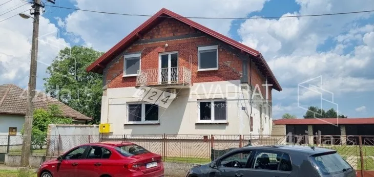 3-etažna kuća | 4zida