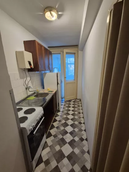 Pariske Komune 21 | 4zida.rs