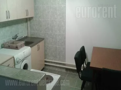 ZEMUN GORNJI GRAD | 4zida.rs
