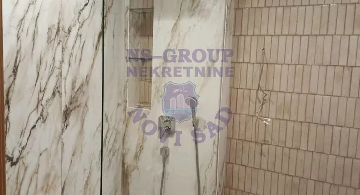 Petoiposoban stan | 4zida