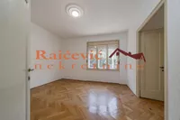 Petoiposoban stan | 4zida