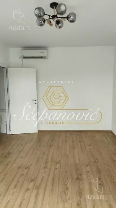 Kancelarija | 4zida