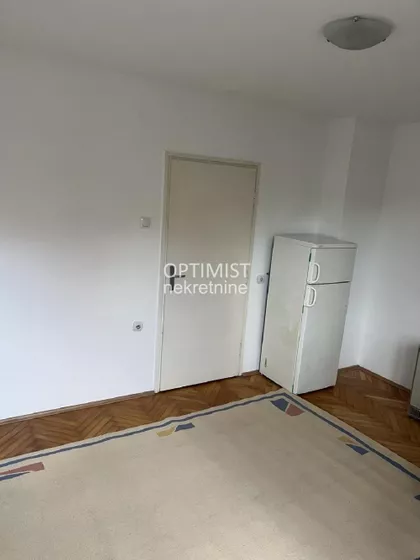 Marka Milanovića | 4zida.rs