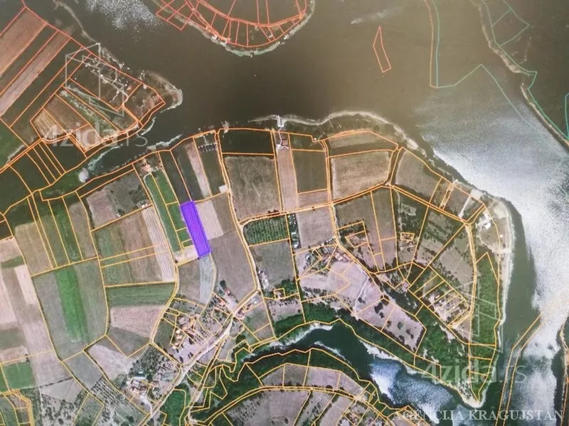 Poljoprivredno zemljište | 4zida