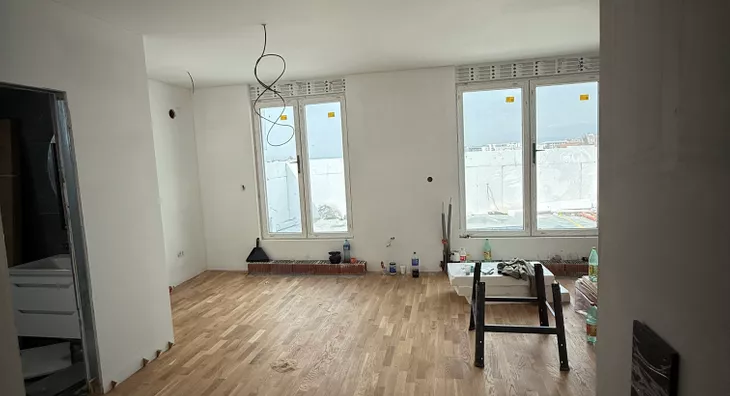 Šestosoban stan | 4zida