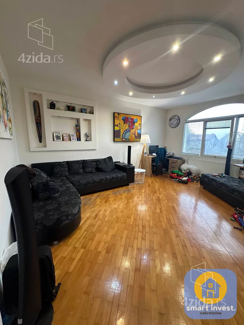 3-etažna kuća | 4zida