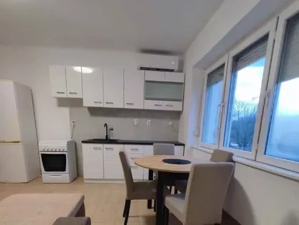 Paviljoni | 4zida.rs