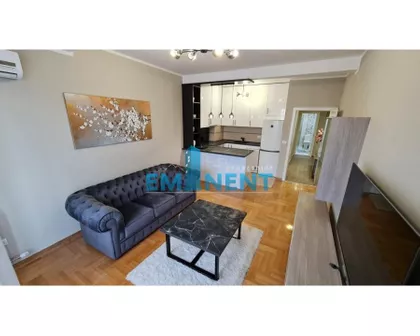 Vukice Mitrović | 4zida.rs