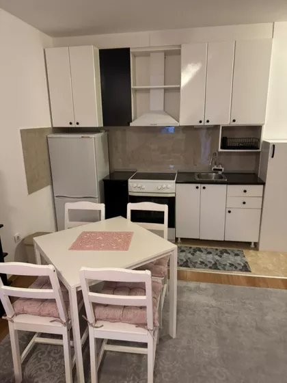 Miljakovacke staze | 4zida.rs