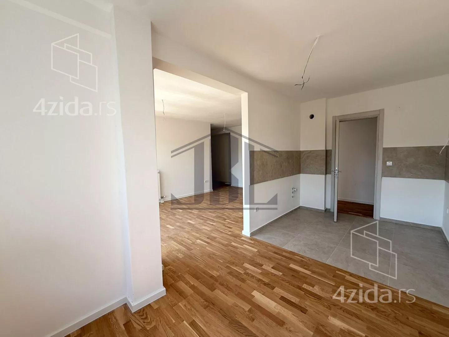 Kancelarija | 4zida