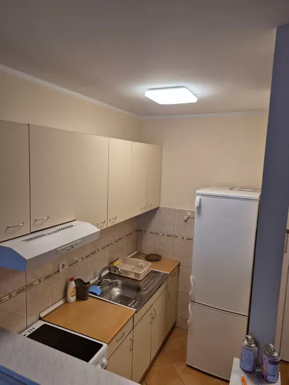 Petra Drapšina 27 | 4zida.rs