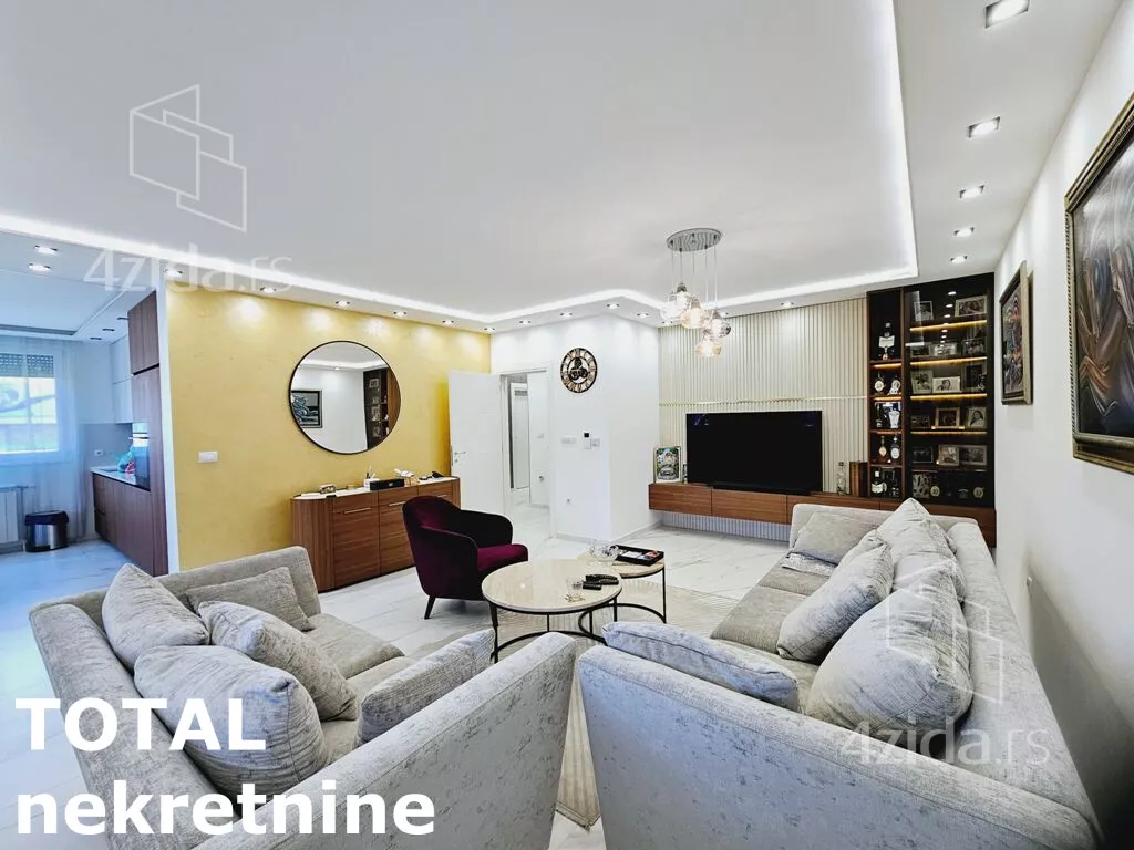 Petosoban stan | 4zida