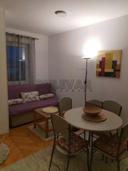 Vizantijski bulevar | 4zida.rs