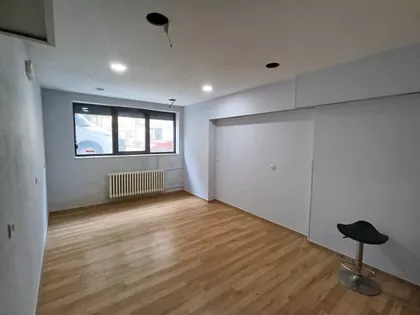 Trg Svetog Save 2 | 4zida.rs