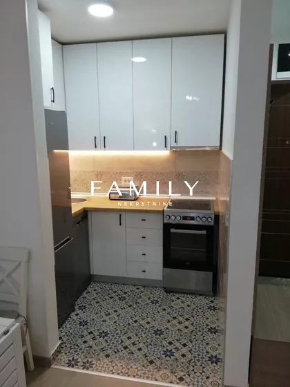 Mostarska | 4zida.rs