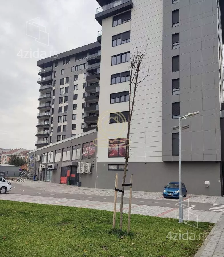 Garaža | 4zida