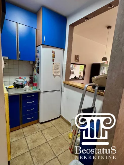 Ivana Milutinovića | 4zida.rs