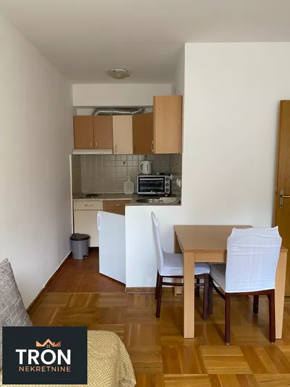 Nemanjina | 4zida.rs