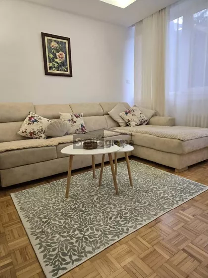 Albanske spomenice | 4zida.rs