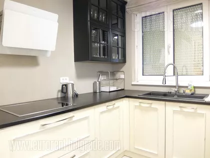 HRAM SVETOG SAVE | 4zida.rs