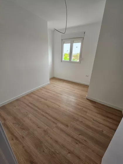 JOVANA BRANKOVICA | 4zida.rs