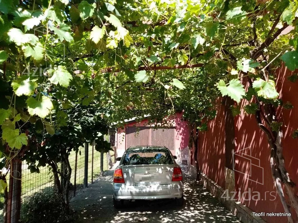 3-etažna kuća | 4zida