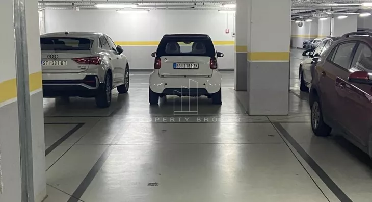 Garaža | 4zida