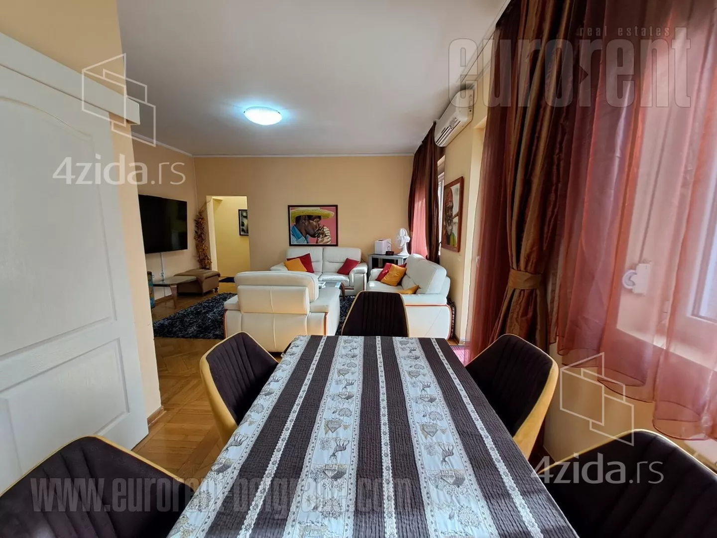 Četvoroiposoban stan | 4zida