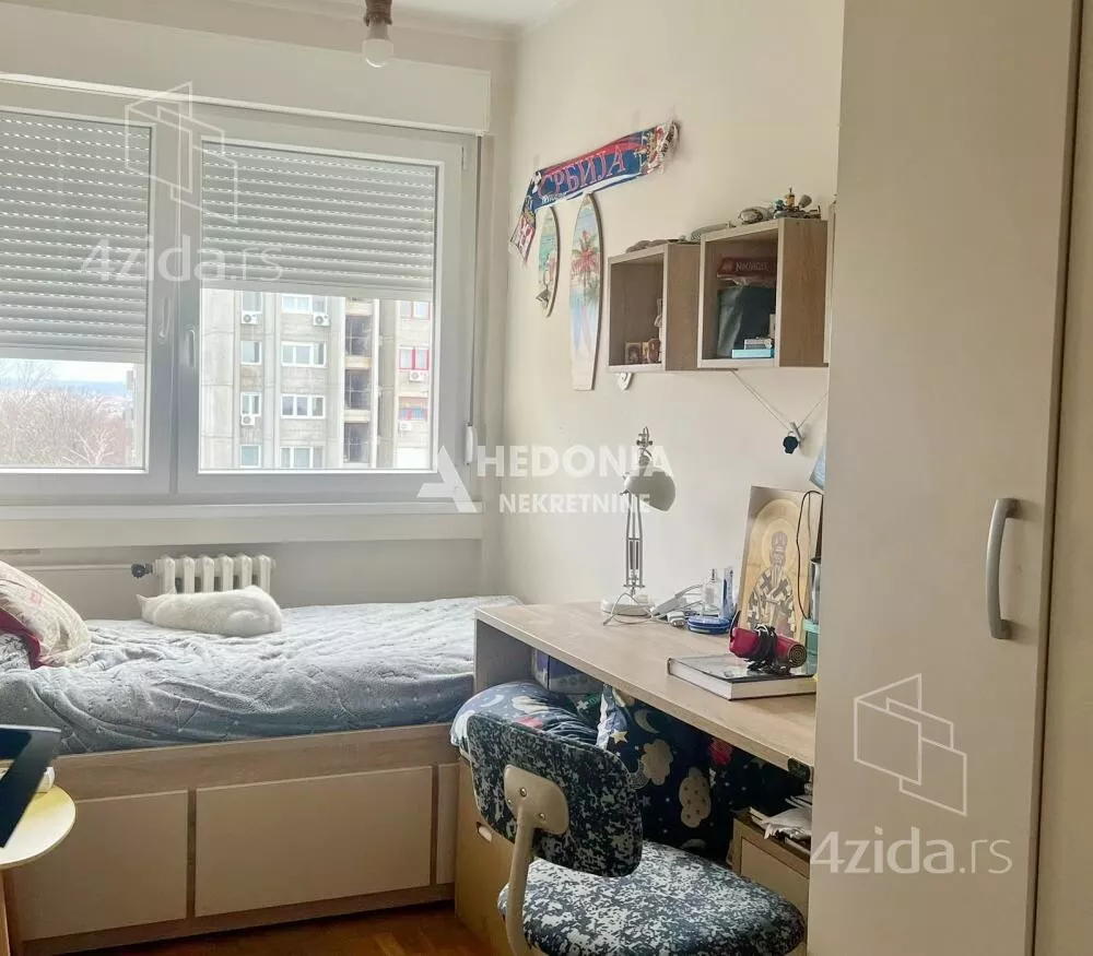 Troiposoban stan | 4zida