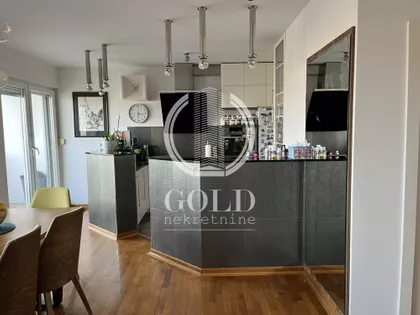 Maksima Gorkog | 4zida.rs
