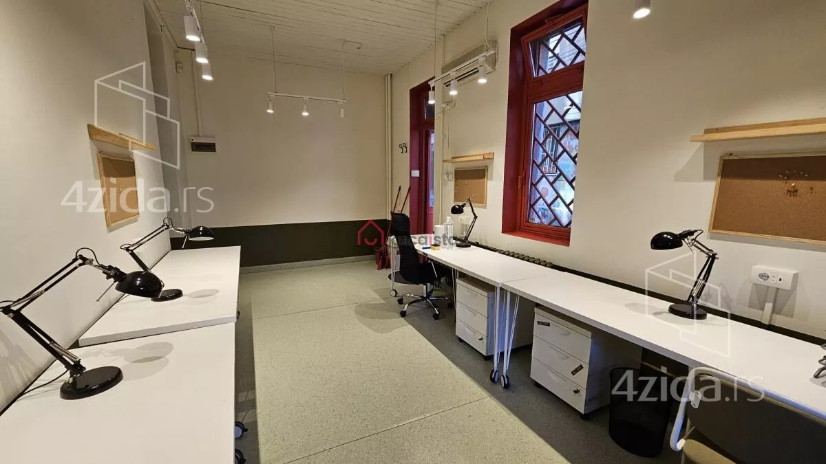Poslovni prostor | 4zida