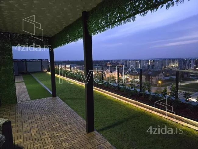 Petosoban stan | 4zida