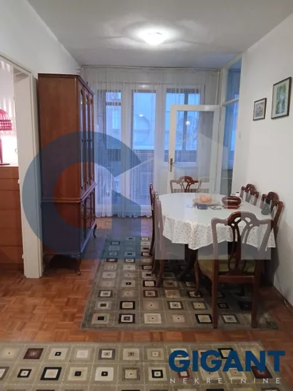 Dobrivoje Petković | 4zida.rs