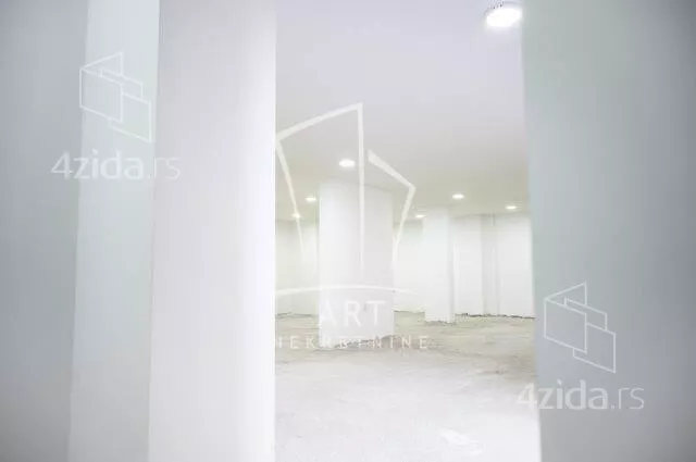 Poslovni prostor | 4zida