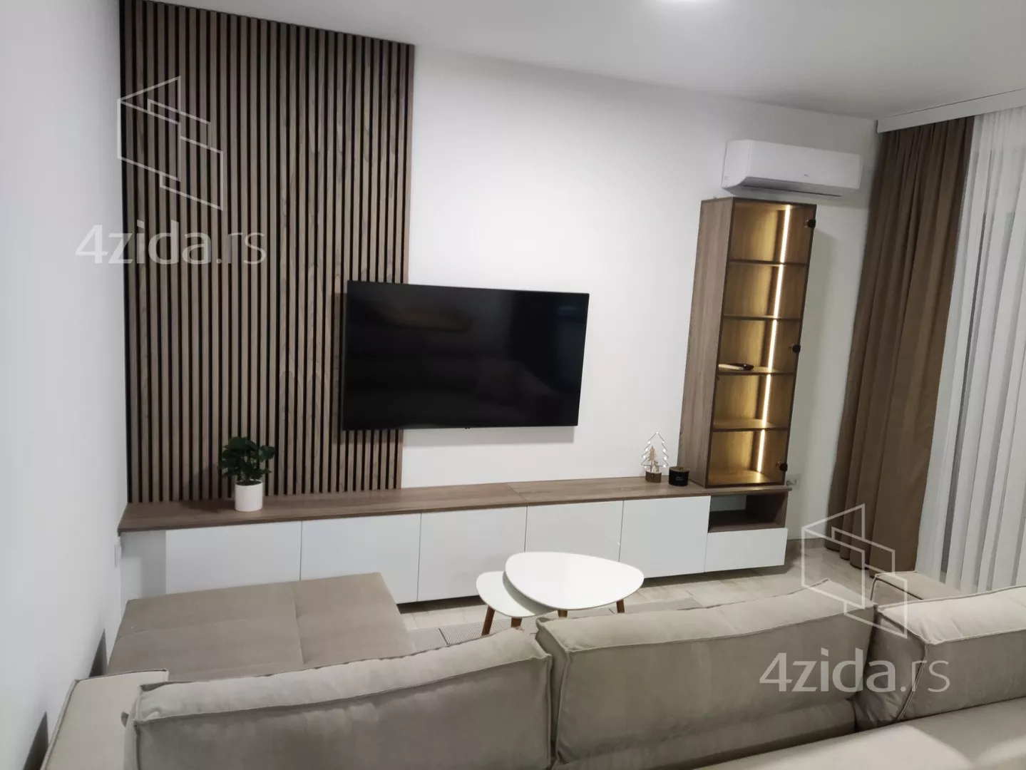 Jednoiposoban stan | 4zida