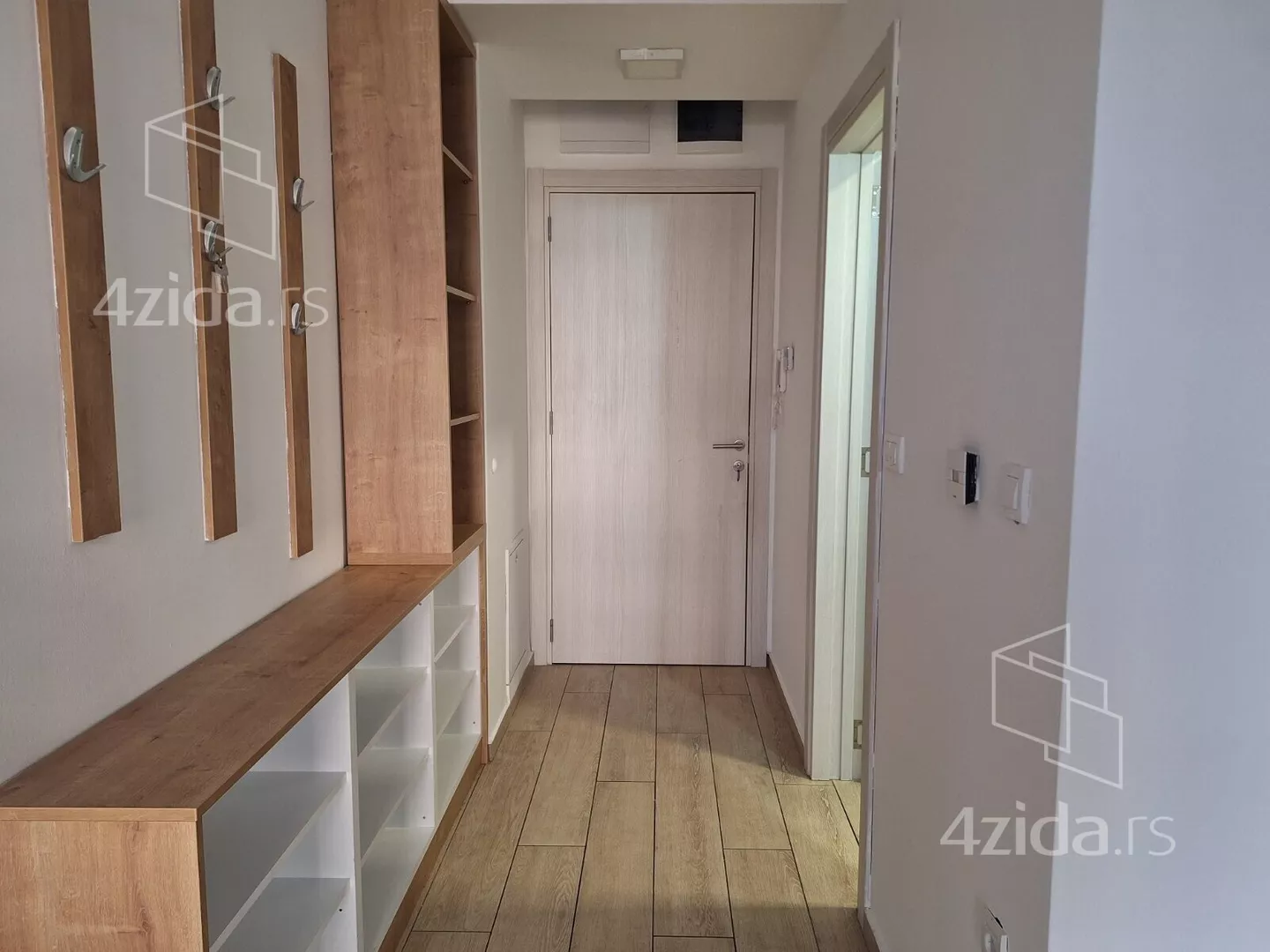 Garsonjera | 4zida