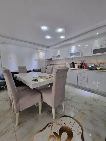 Aleksandrovo | 4zida.rs