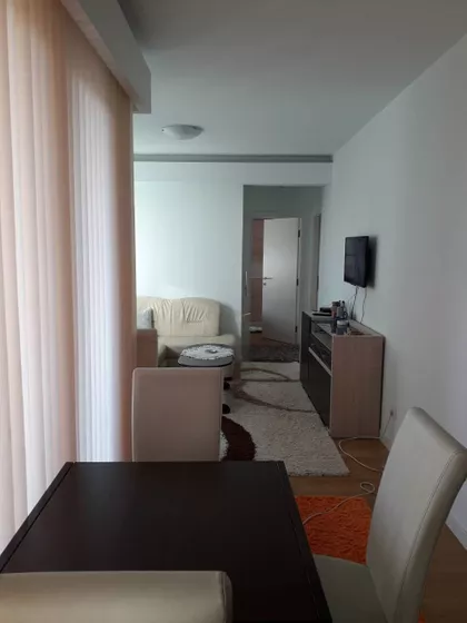 Omladinskih Brigada | 4zida.rs